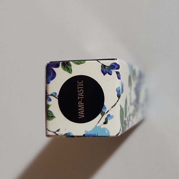 MAC Vamp-Tastic Matte Lipstick Richard Quinn - Picture 10 of 10